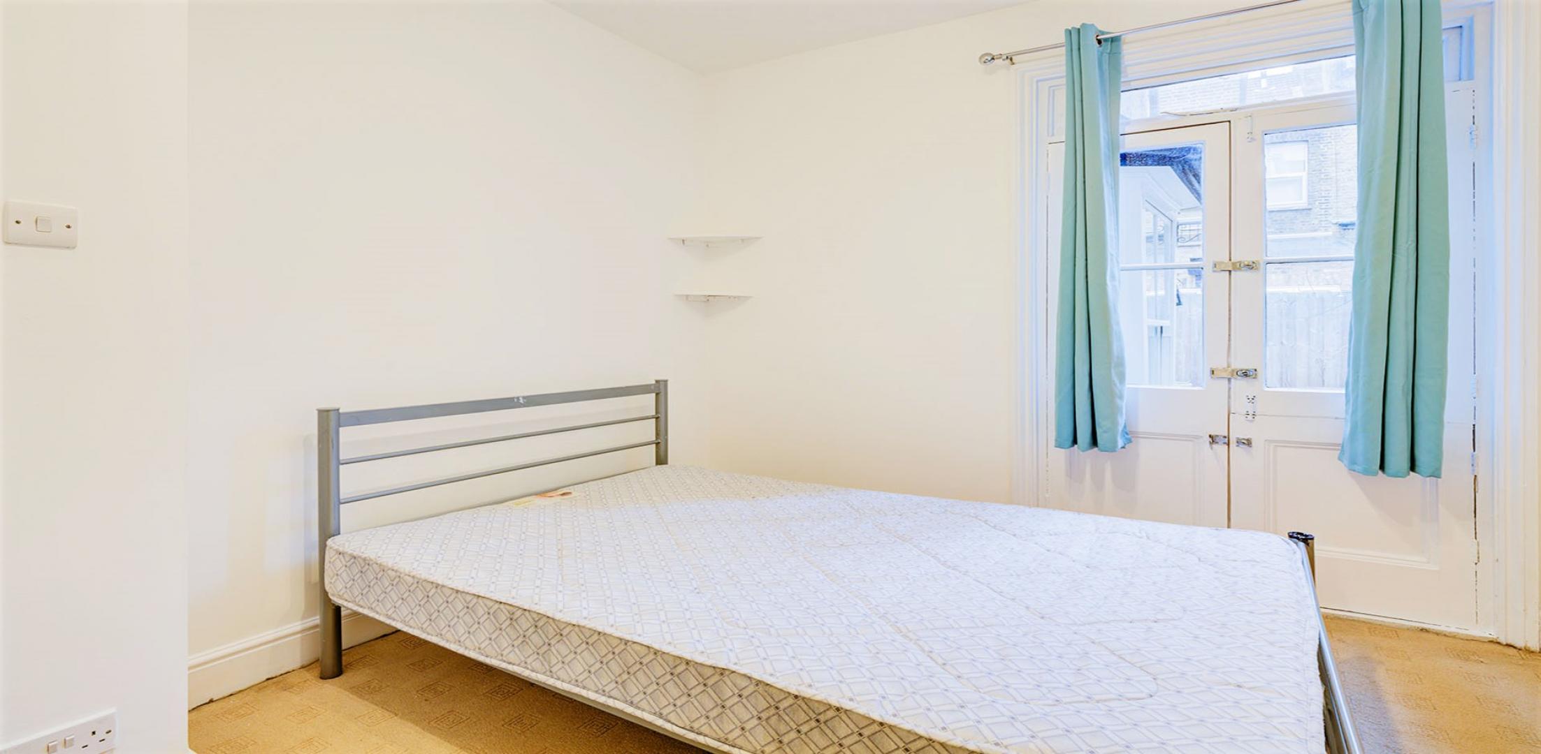 			2 Bedroom, 1 bath, 1 reception Ground Floor Flat			 Cotleigh Road , WEST HAMPSTEAD